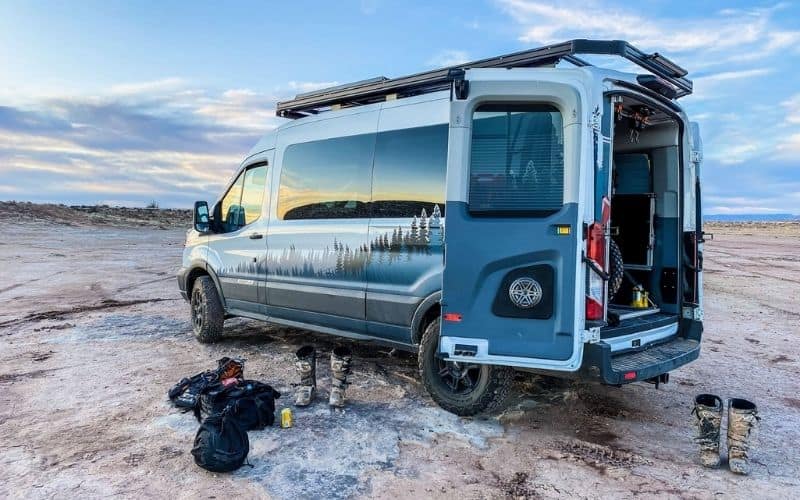 Barn tvilling se tv 8 Insane 4x4 Off-Road Camper Vans For Overland Adventure - RVing Know How